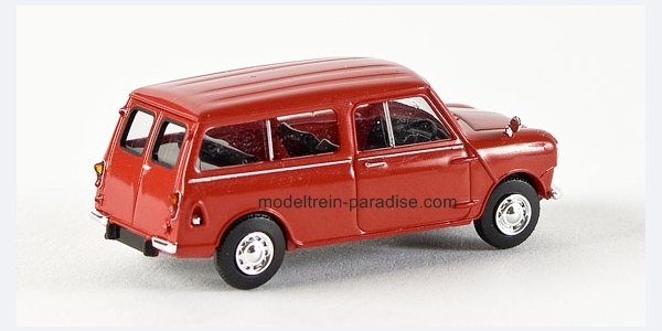 15303 ... Austin Mini Countryman (RHD) .. rood