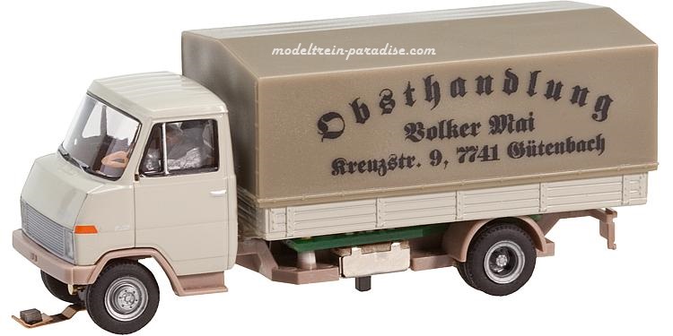 161581 ... Platte vrachtwagen Hanomag-Henschel (BREKINA)