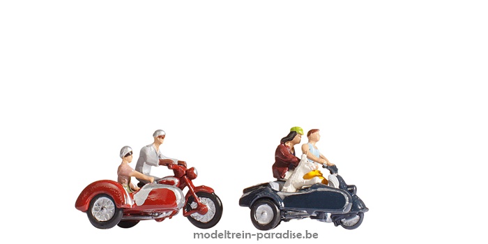 15905 ... Motorijders (4 Figuren + moto's)