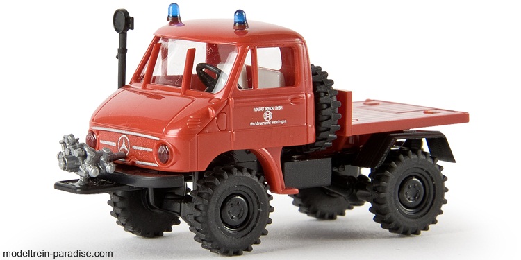 39023 ... Unimog 411 "Werkfeuerwehr Bosch"