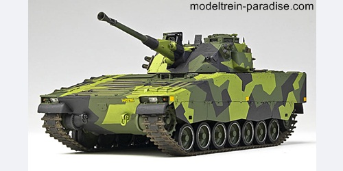 13217 ... CV9040B Swedish Infantry Fighting Vehicle