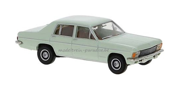 20727 ... Opel Captain B ... Lichtgroen .. 1969