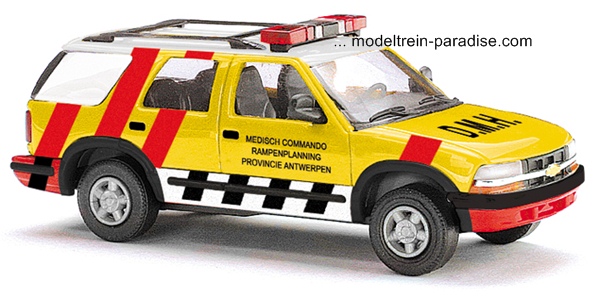 46417 ... Chevy Blazer 'Medisch Commando'  (B)