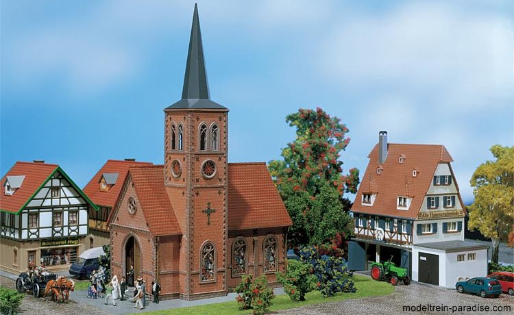130239 ... Kleinstadt-Kirche