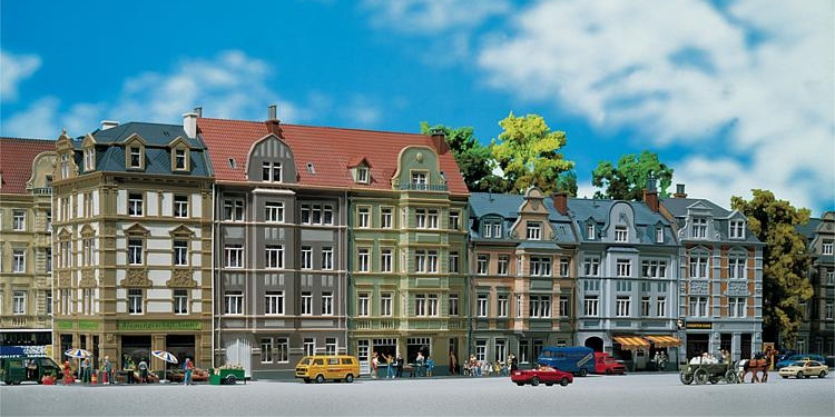 130915 ... Rij stadshuizen "Goethestrasse"