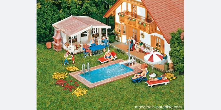180542 ... Swimming-Pool und Gartenhaus