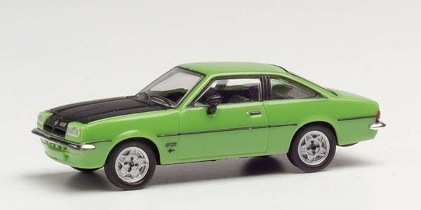 024389 ... Opel Manta B ... groen/zwart