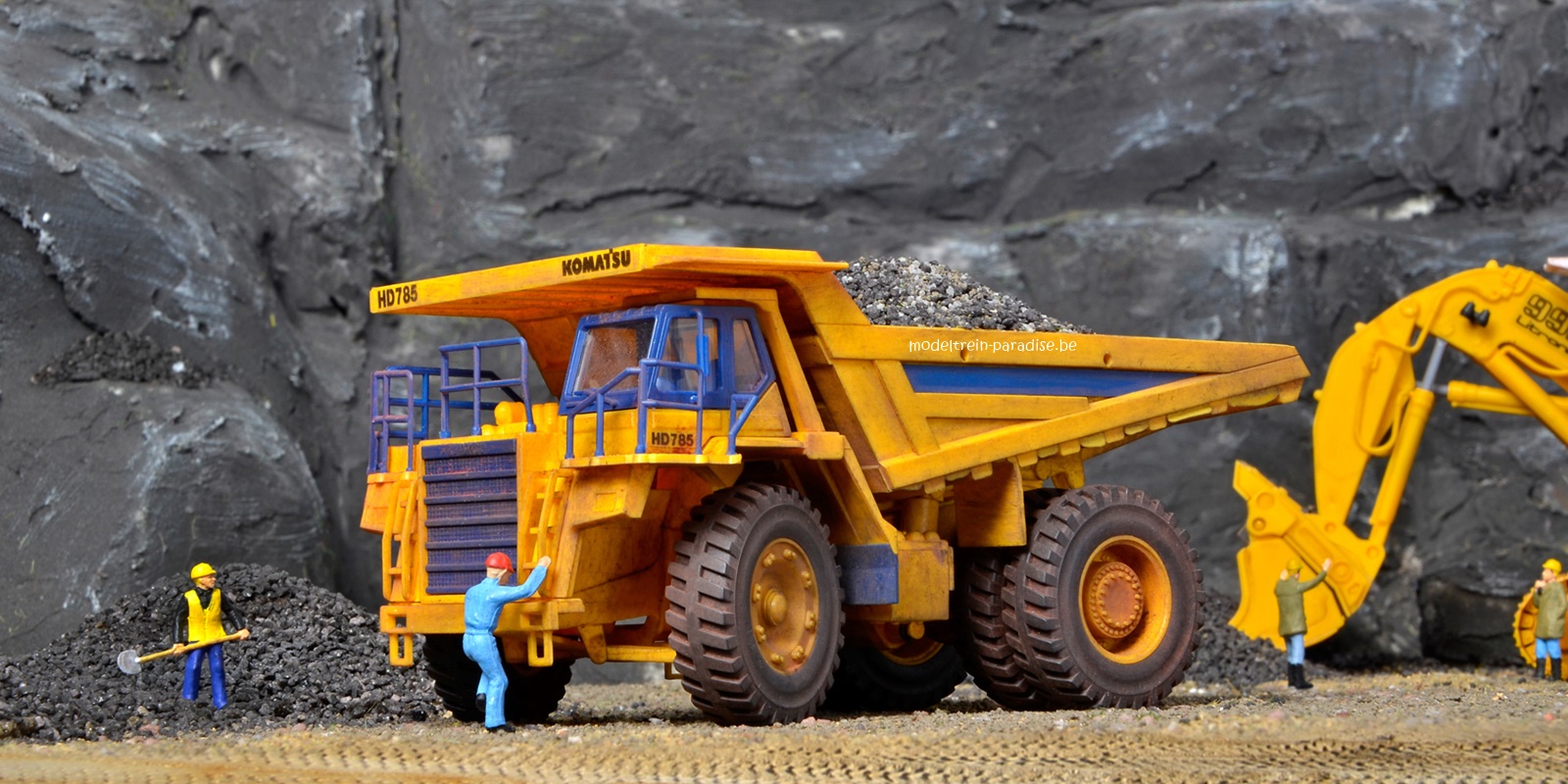 11660 ... KOMATSU HD 785-5 grote kiepwagen