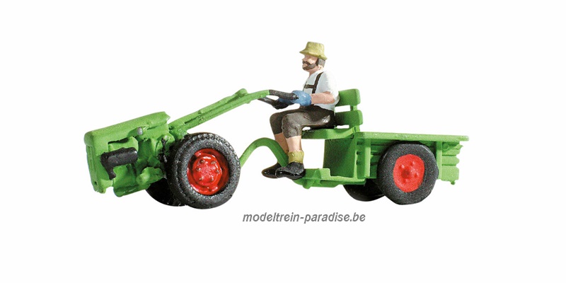 16750 ... Traktor met figuurtje