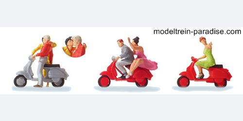 10607 ... Vespa-rijders